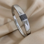 Vintage-Inspired Stainless Steel